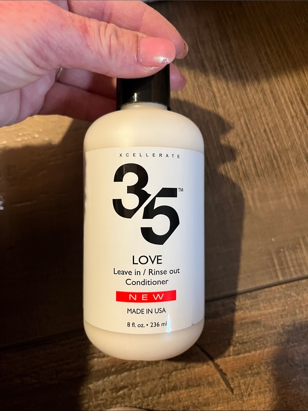 Xcellerate LOVE Leave-In / Rinse-Out Conditioner — White